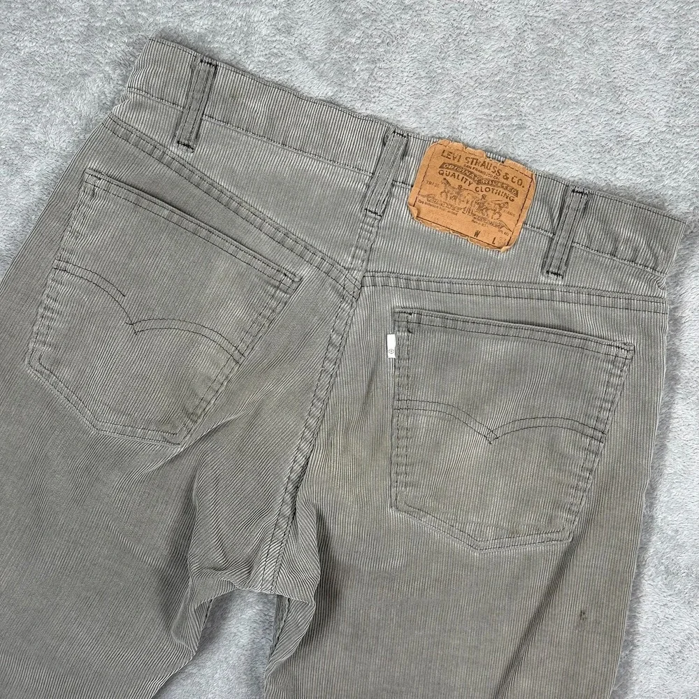 Vintage 80s Levi's 505 Corduroy Pants Mens‎ 31x34 Gray Regular Straight Leg USA